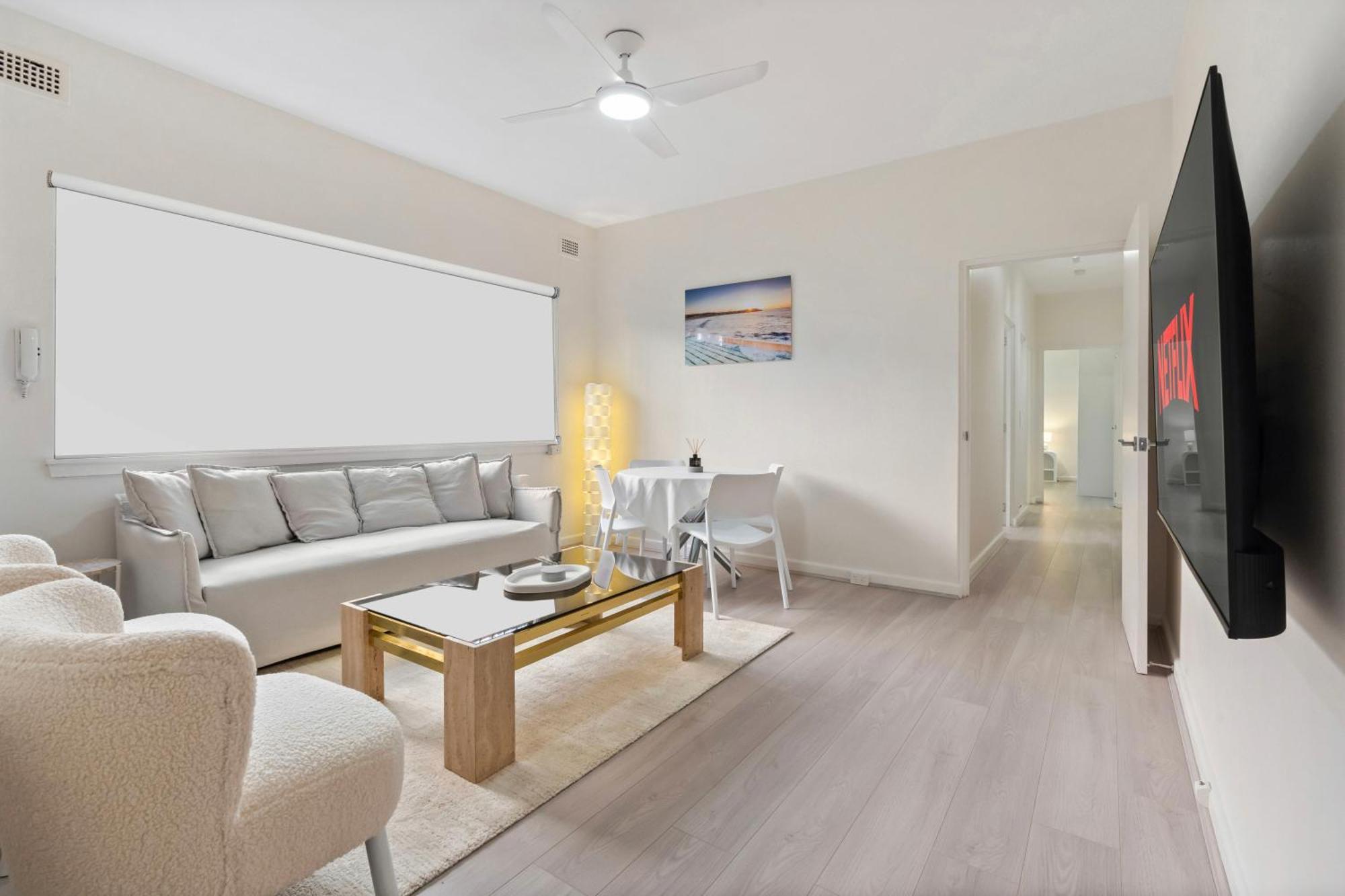 Modern 2-bed With Parking Near Bondi Beach Sydney