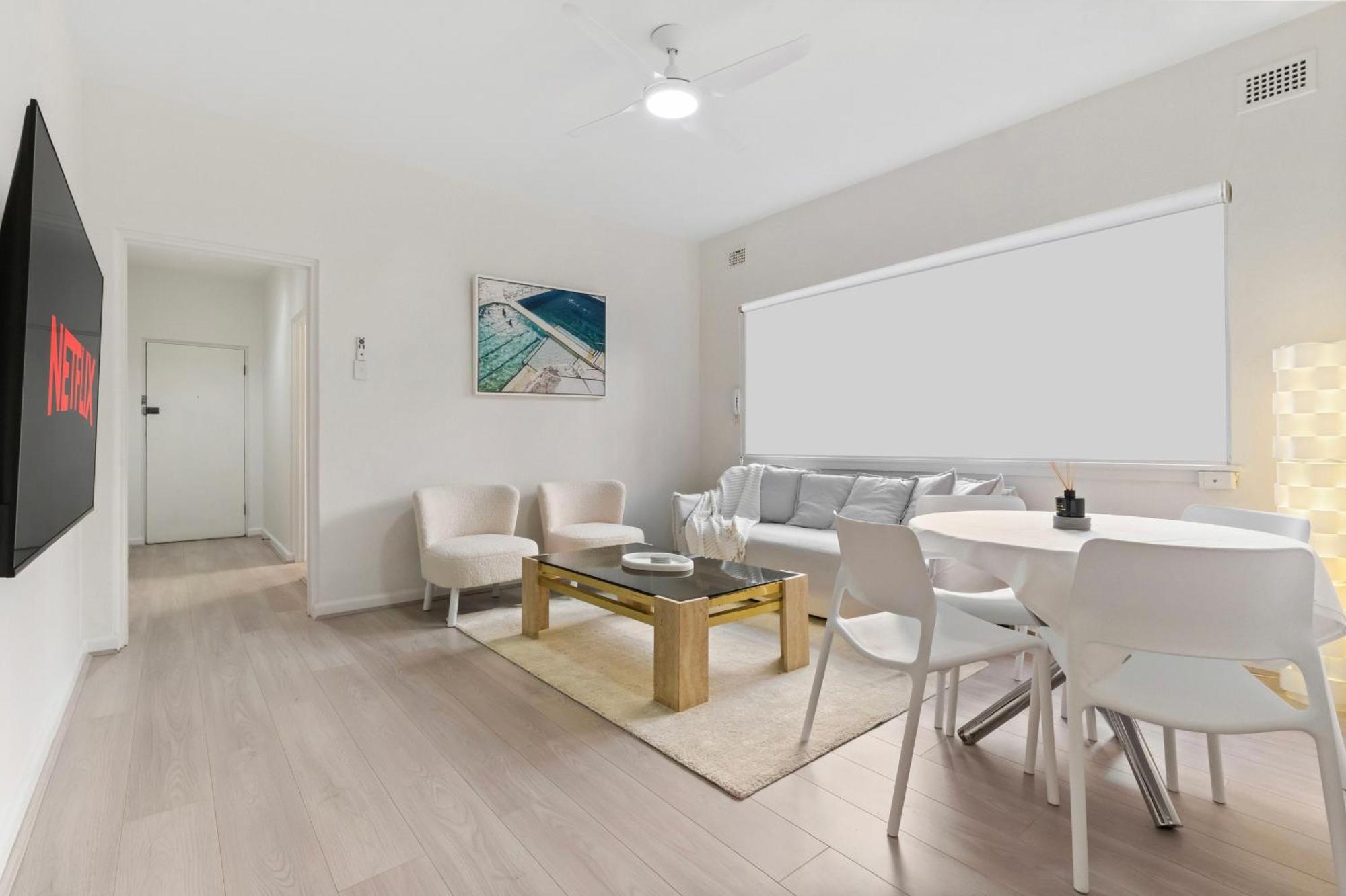 Modern 2-bed With Parking Near Bondi Beach Apartment Sydney