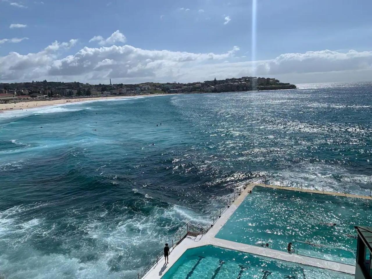 Apartment Modern 2-bed With Parking Near Bondi Beach *