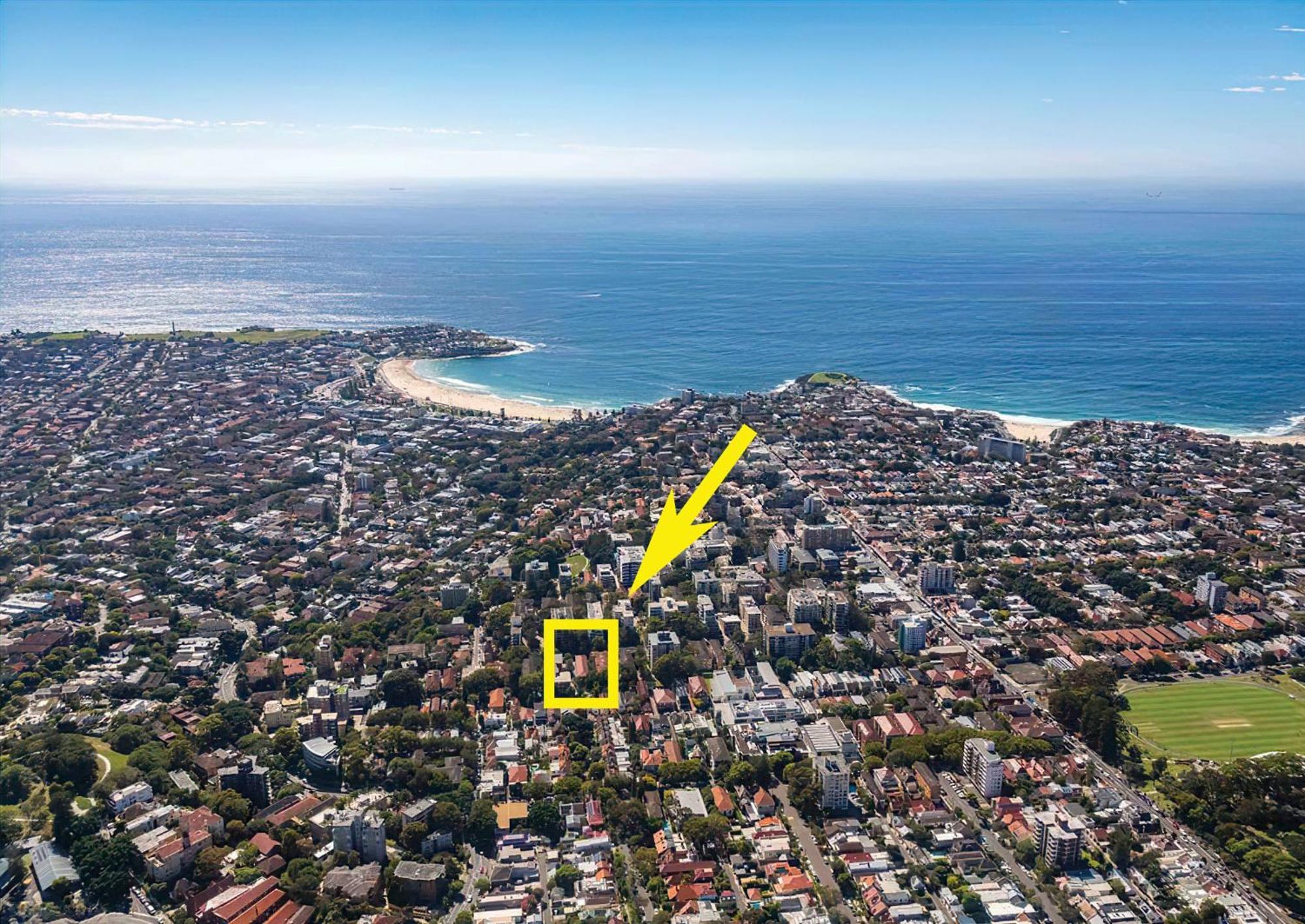 Modern 2-bed With Parking Near Bondi Beach Apartment